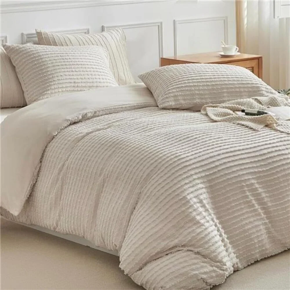 NEW Anthro Beige Boho Queen / King Size Tufted Fringe Bedding Duvet & Sham Set